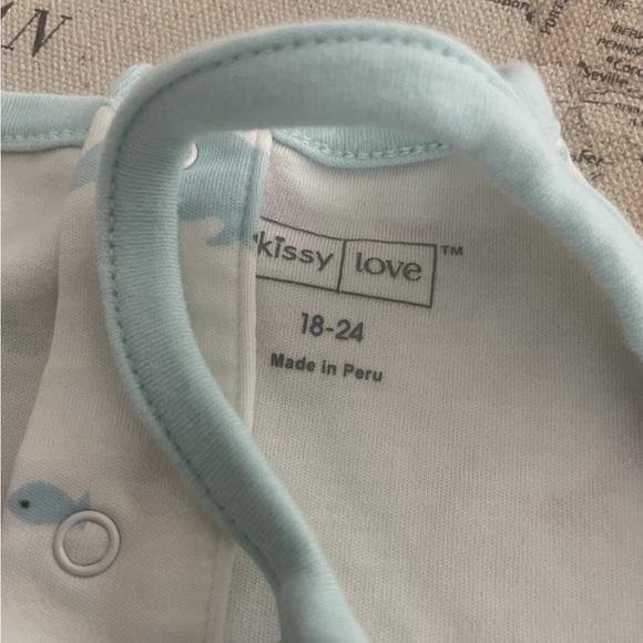 Kissy Love Bubble Size 12-18mo Whale Print Baby Romper - Picture 2 of 5